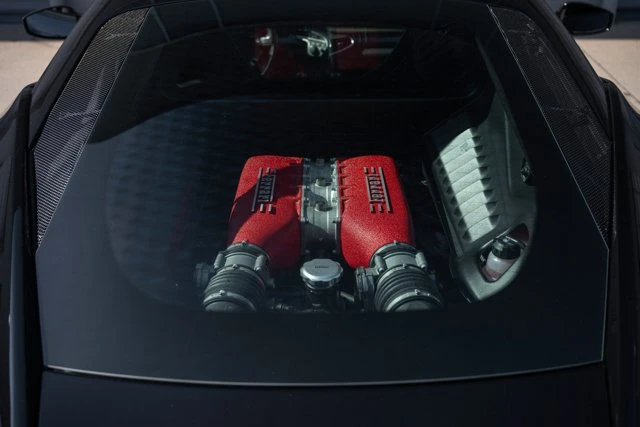 2012 Ferrari 458 Italia - Image 18 of 31