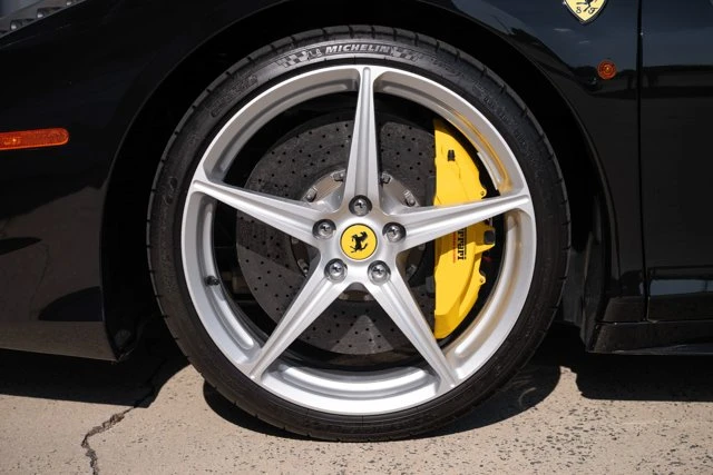 2012 Ferrari 458 Italia - Image 14 of 31