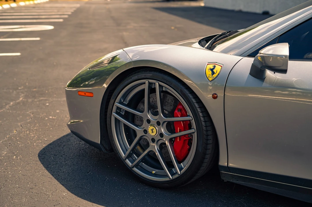 2012 Ferrari 458 Italia - Image 17 of 31