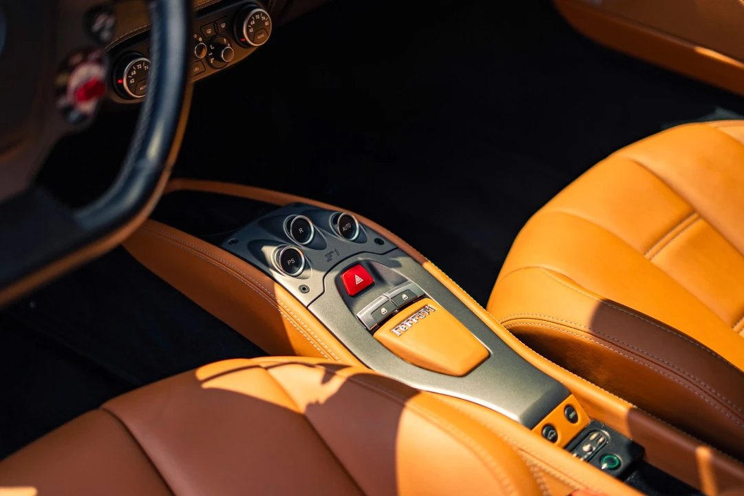 2012 Ferrari 458 Italia - Image 8 of 31
