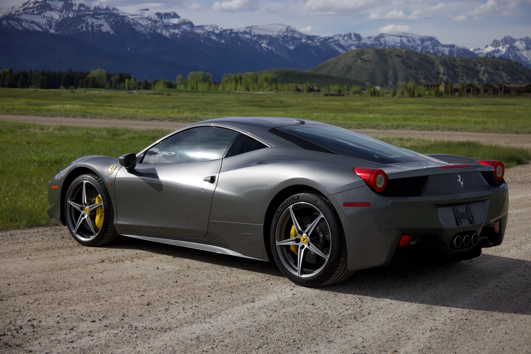 2012 Ferrari 458 Italia - Image 30 of 31