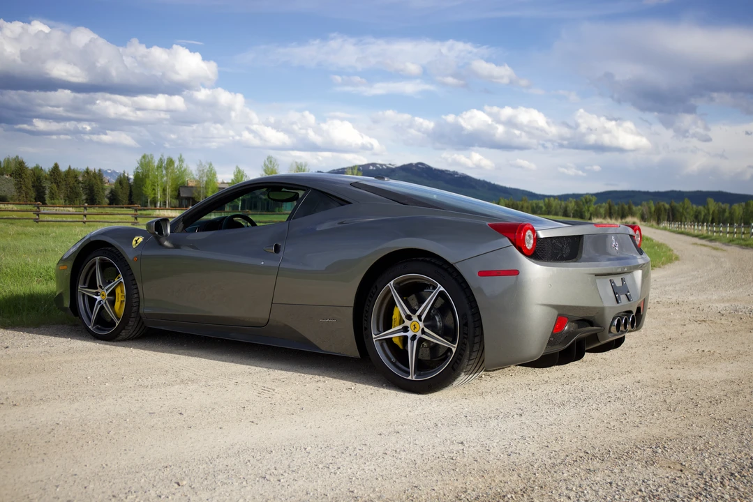 2012 Ferrari 458 Italia - Image 13 of 31