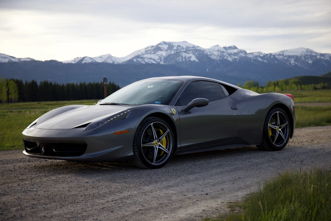 2012 Ferrari 458 Italia - Image 9 of 31