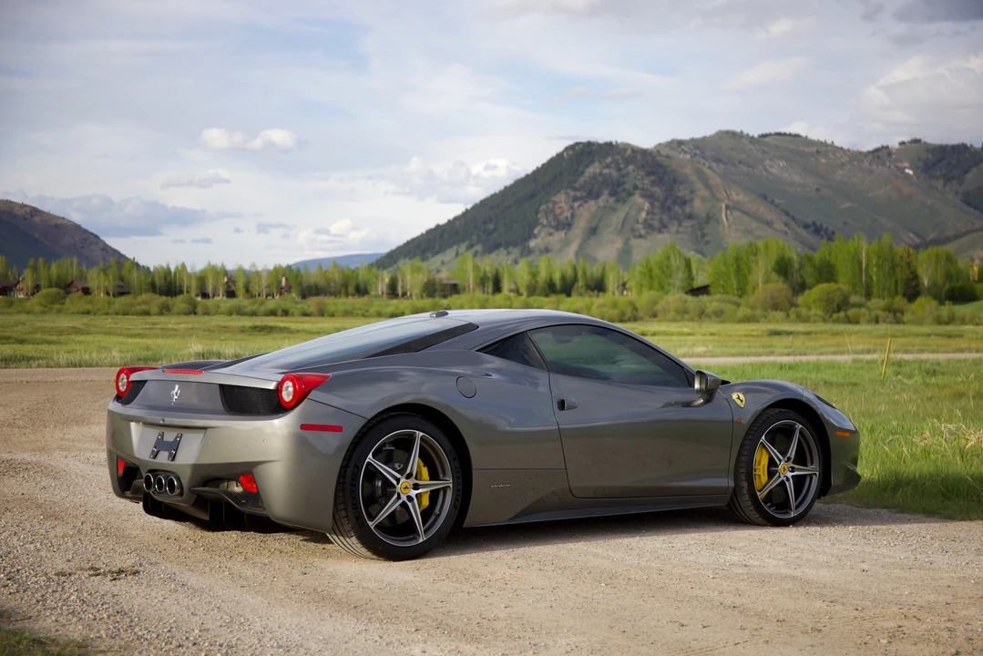 2012 Ferrari 458 Italia - Image 16 of 31