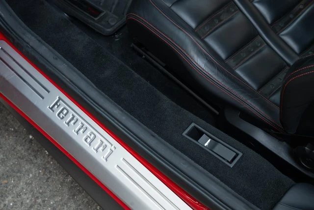 2012 Ferrari 458 Italia - Image 27 of 31