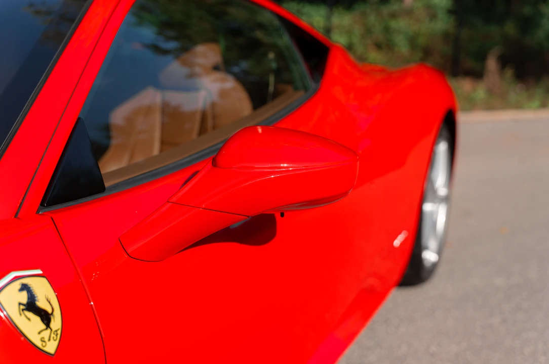 2012 Ferrari 458 Italia - Image 30 of 31