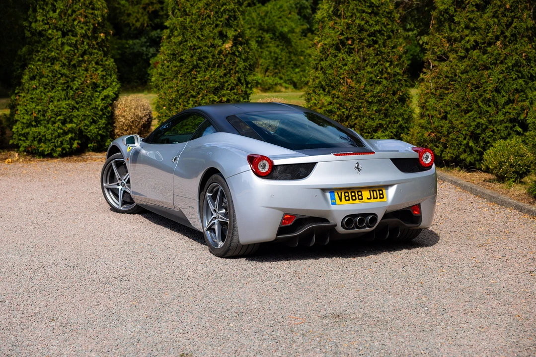2012 Ferrari 458 Italia - Image 5 of 31