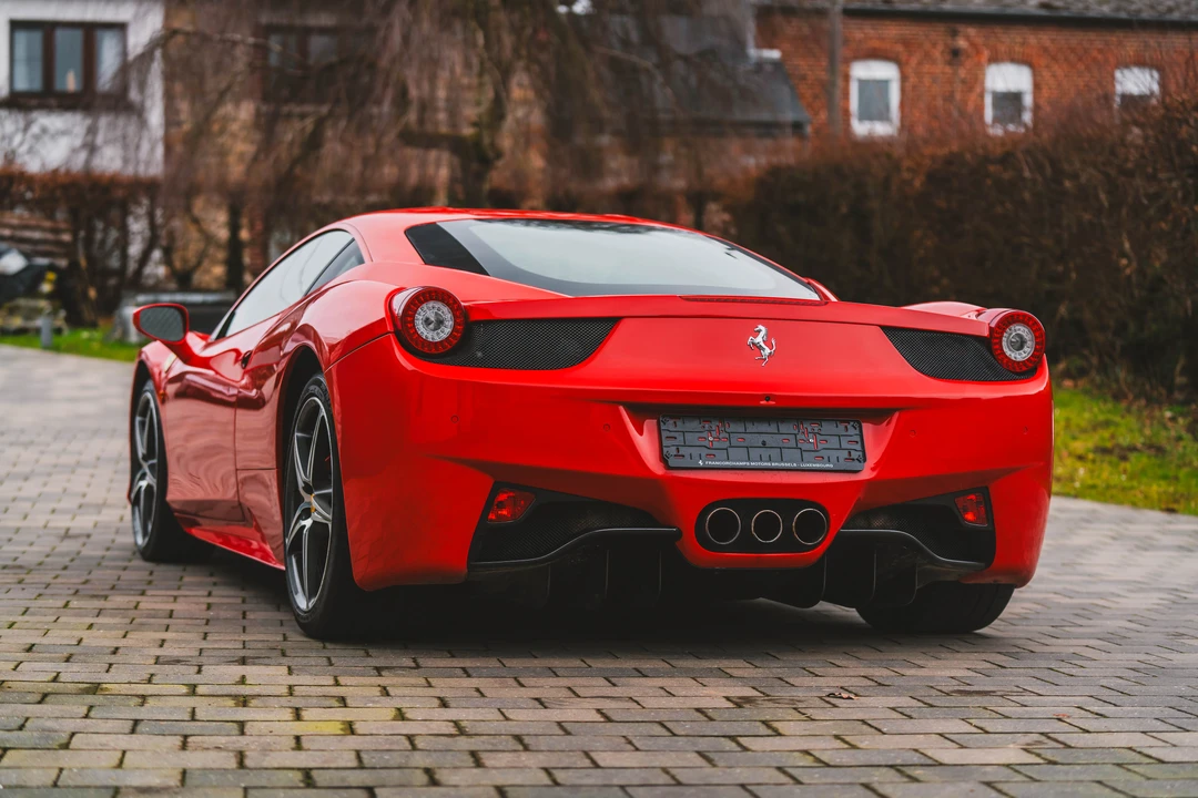 2012 Ferrari 458 Italia - Image 7 of 31