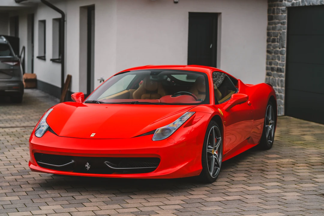 2012 Ferrari 458 Italia - Image 9 of 31