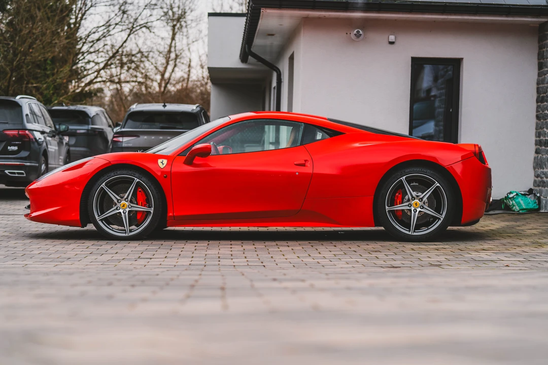2012 Ferrari 458 Italia - Image 8 of 31