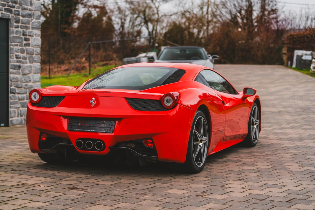 2012 Ferrari 458 Italia - Image 30 of 31