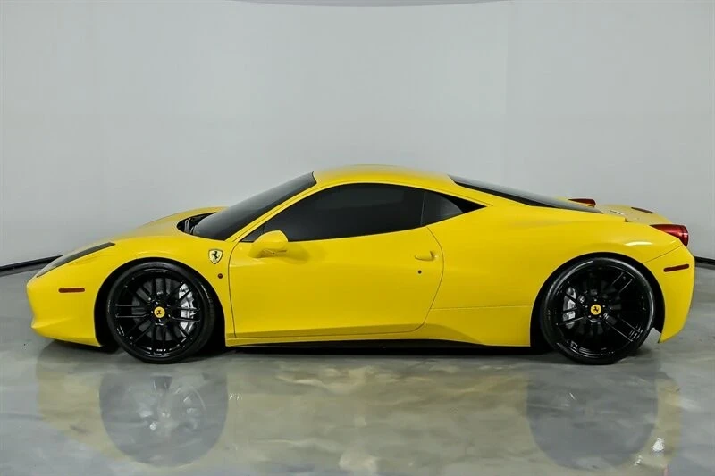 2012 Ferrari 458 Italia - Image 8 of 12