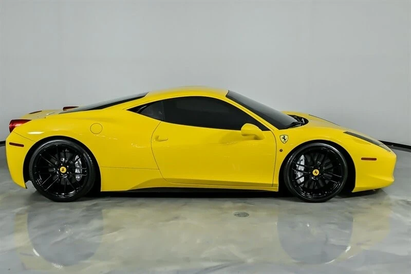 2012 Ferrari 458 Italia - Image 14 of 21