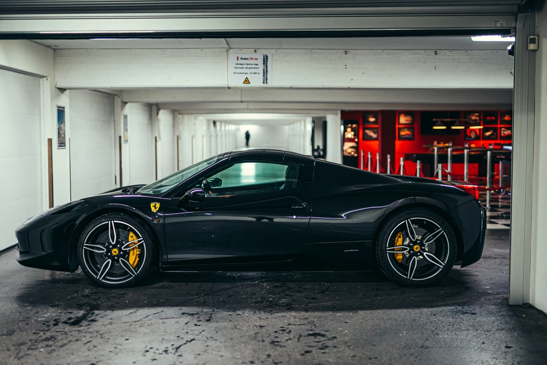 2012 Ferrari 458 Spider - Image 12 of 31