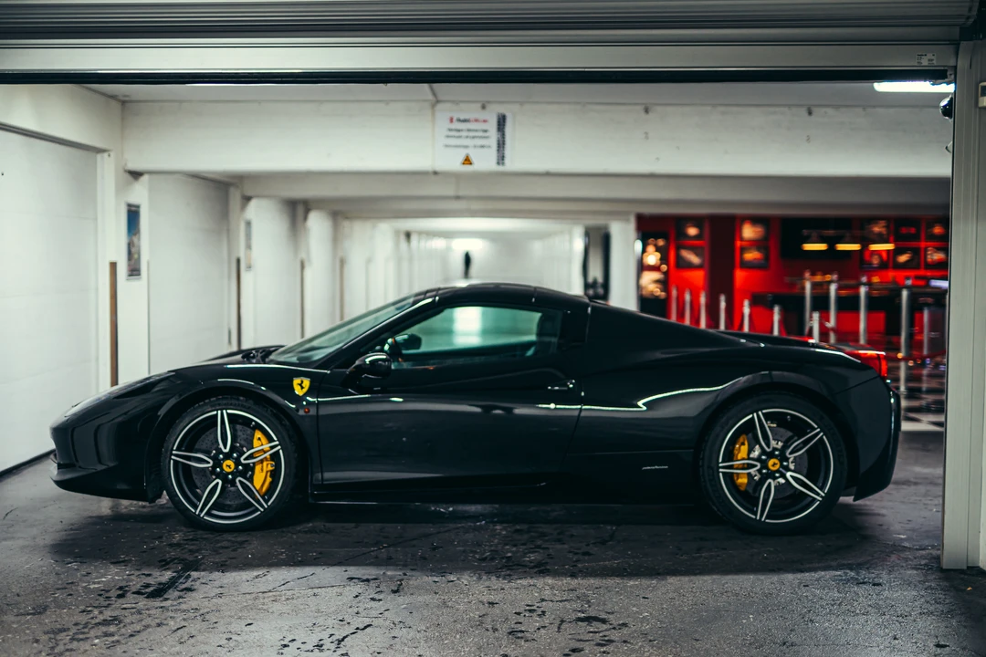 2012 Ferrari 458 Spider - Image 5 of 31
