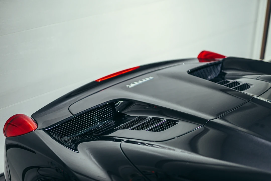 2012 Ferrari 458 Spider - Image 26 of 31