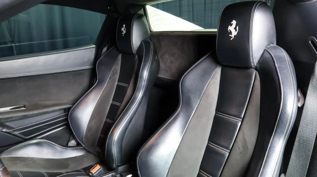 2012 Ferrari 458 Spider - Image 17 of 22