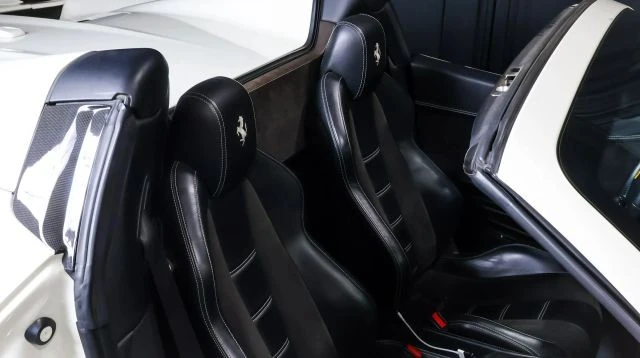 2012 Ferrari 458 Spider - Image 22 of 22
