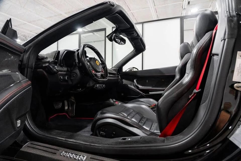 2012 Ferrari 458 Spider - Image 5 of 20