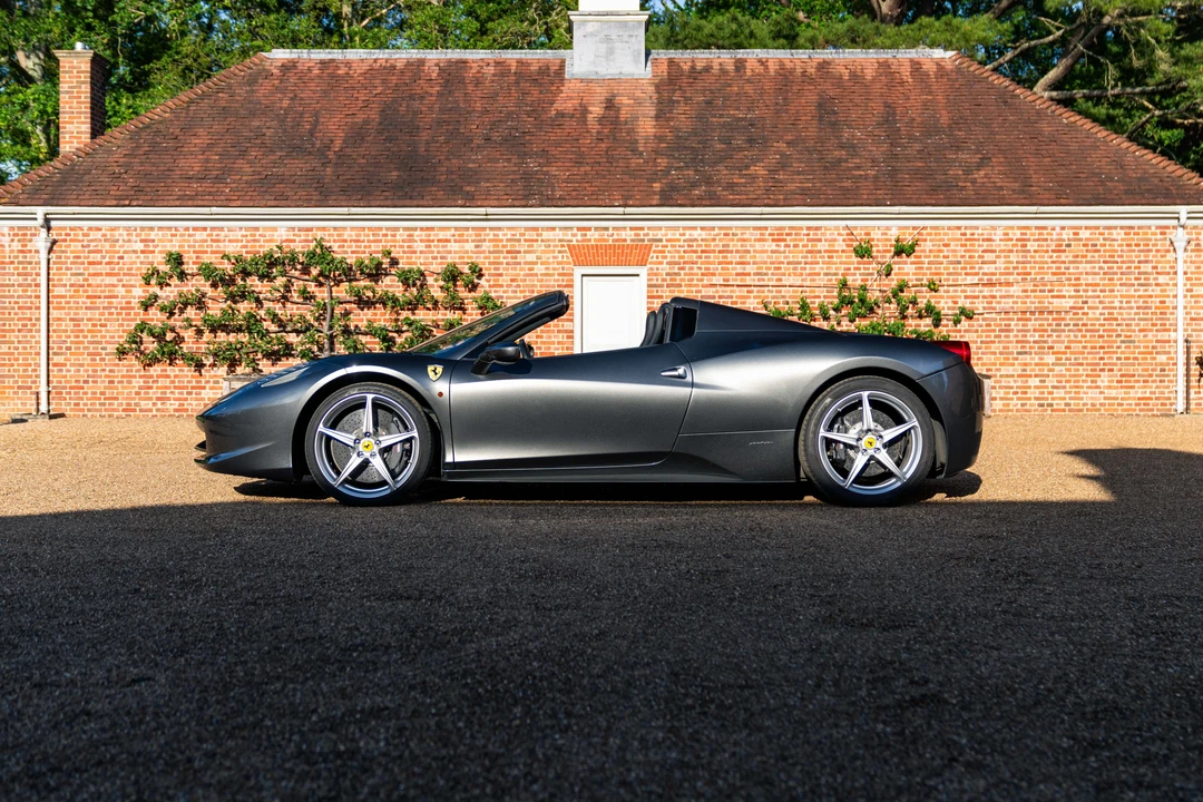 2012 Ferrari 458 Spider - Image 11 of 31