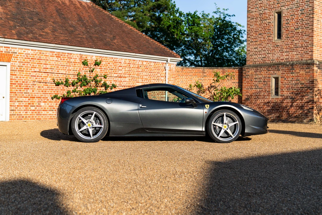 2012 Ferrari 458 Spider - Image 27 of 31