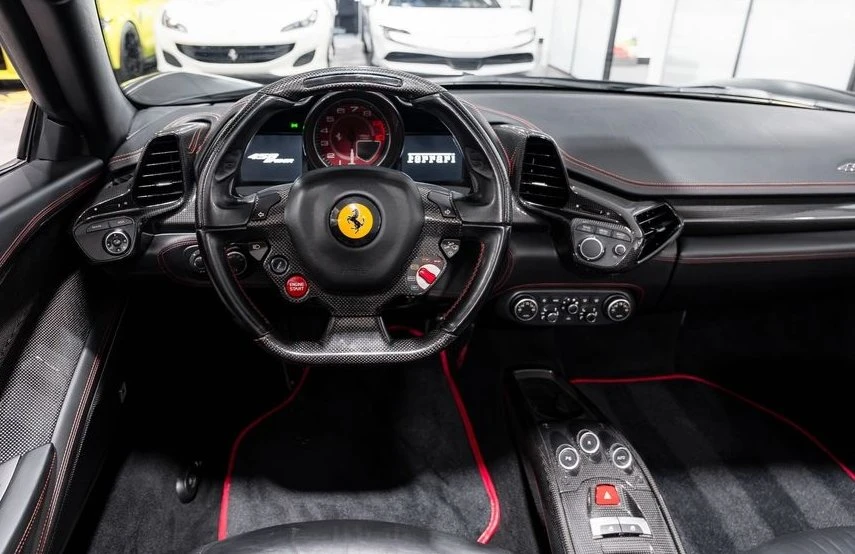 2012 Ferrari 458 Spider - Image 11 of 18