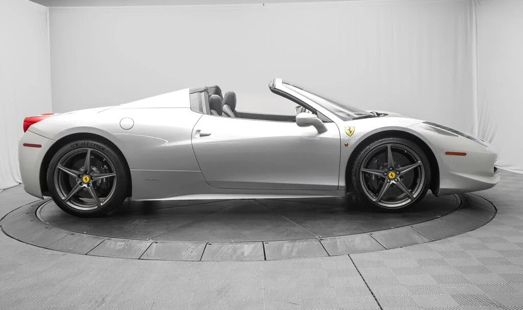 2012 Ferrari 458 Spider - Image 8 of 31