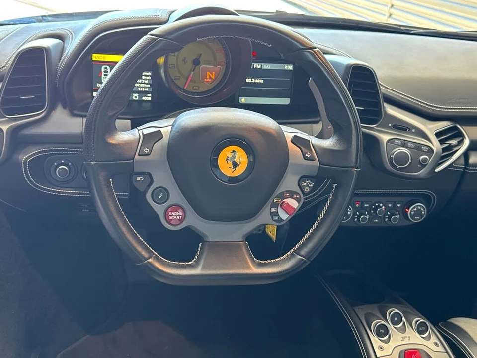 2012 Ferrari 458 Spider - Image 16 of 31