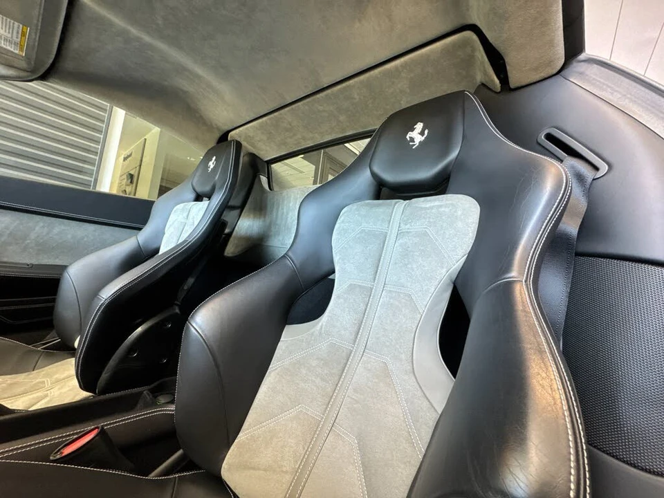 2012 Ferrari 458 Spider - Image 5 of 31