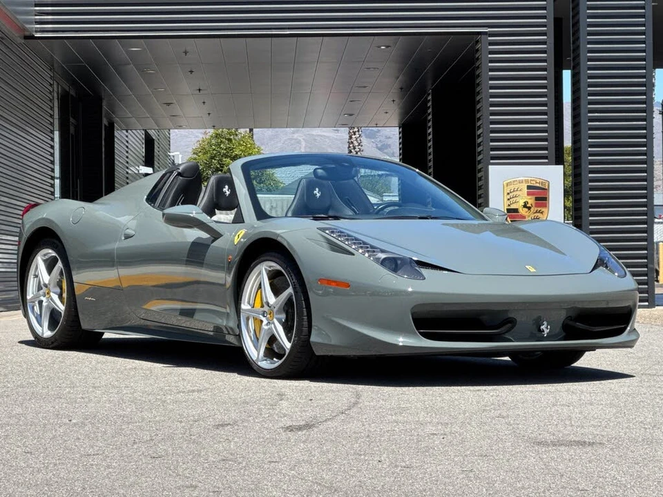 2012 Ferrari 458 Spider - Image 10 of 31