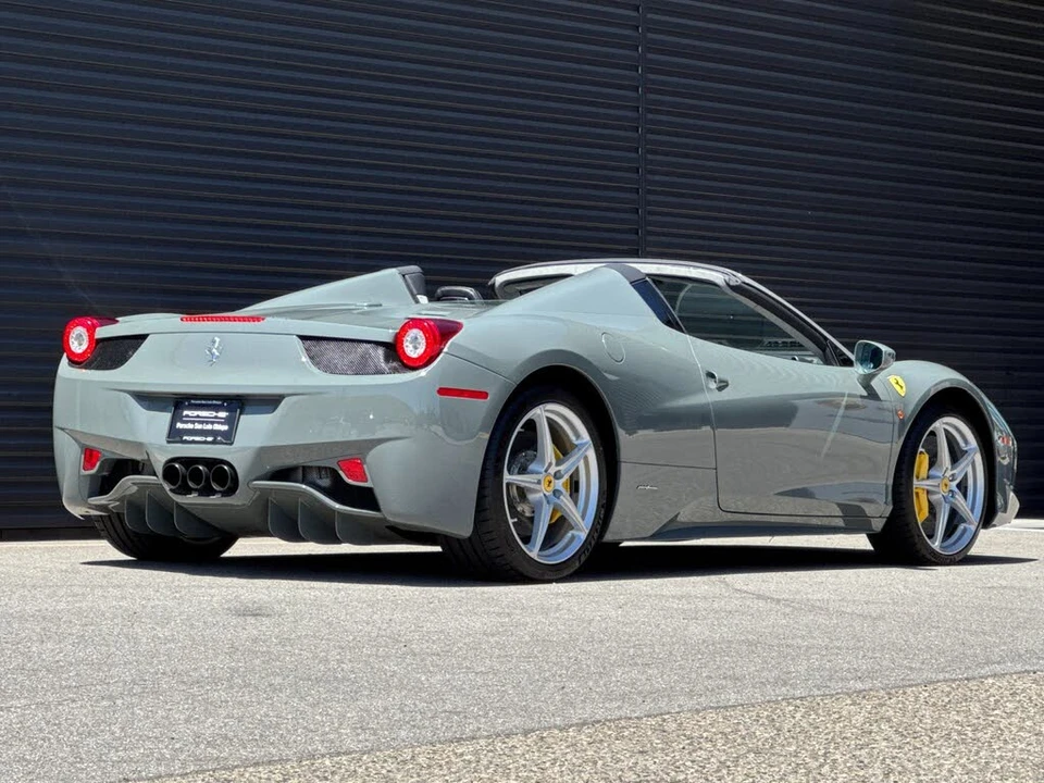 2012 Ferrari 458 Spider - Image 8 of 31