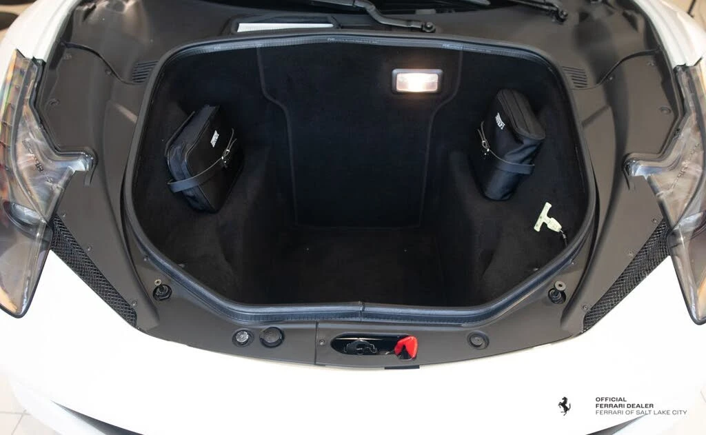 2012 Ferrari 458 Spider - Image 11 of 17