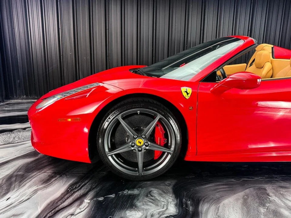 2012 Ferrari 458 Spider - Image 8 of 20