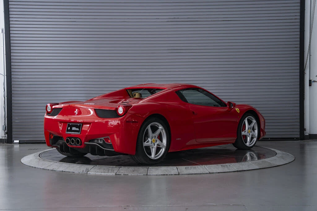 2012 Ferrari 458 Spider - Image 11 of 31