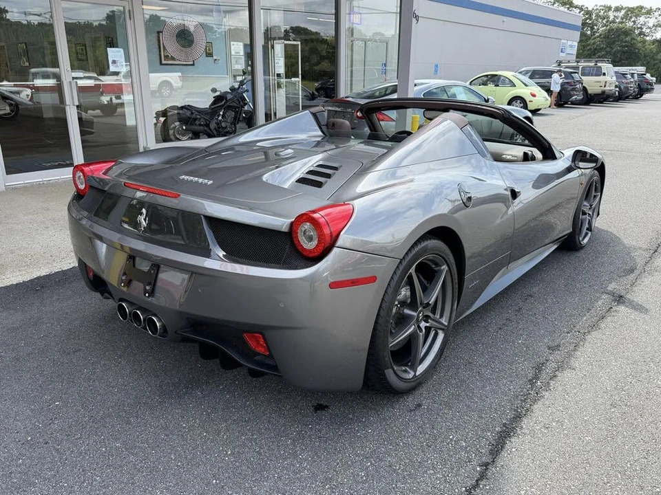 2012 Ferrari 458 Spider - Image 7 of 7