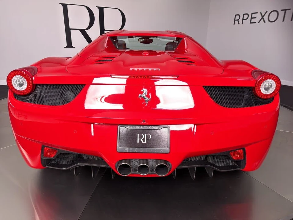 2012 Ferrari 458 Spider - Image 22 of 31