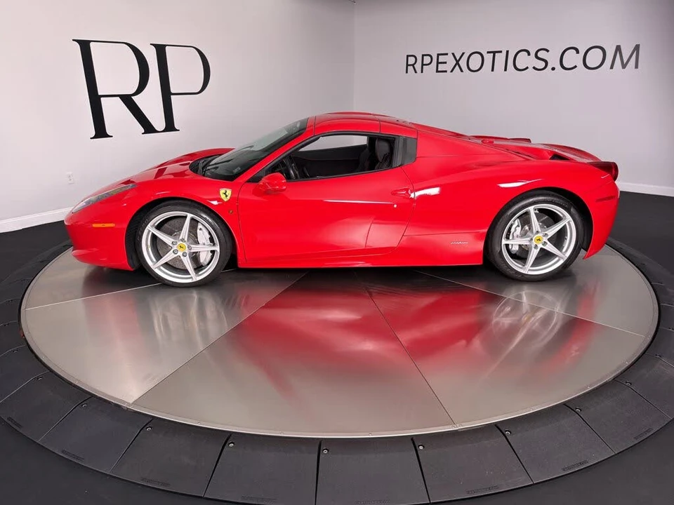 2012 Ferrari 458 Spider - Image 14 of 31