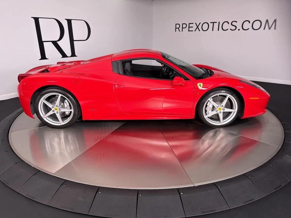 2012 Ferrari 458 Spider - Image 18 of 31