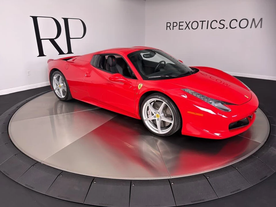 2012 Ferrari 458 Spider - Image 19 of 31