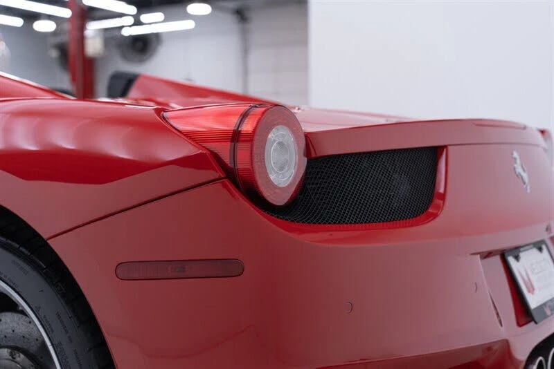 2012 Ferrari 458 Spider - Image 30 of 31
