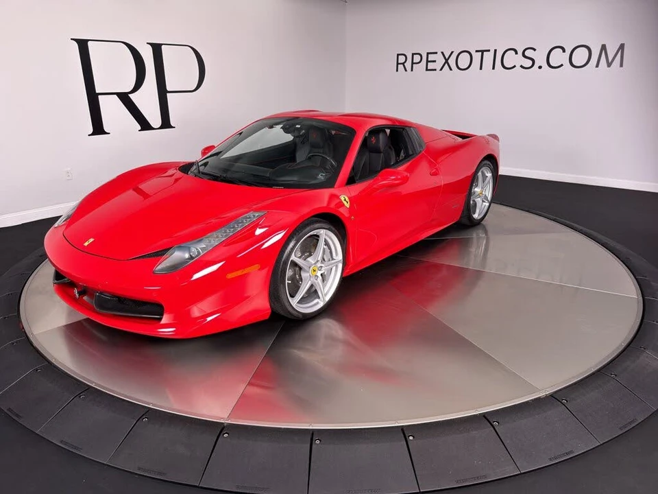 2012 Ferrari 458 Spider - Image 13 of 31