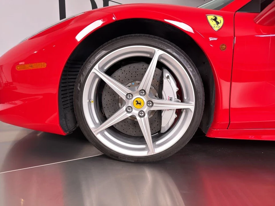 2012 Ferrari 458 Spider - Image 4 of 31