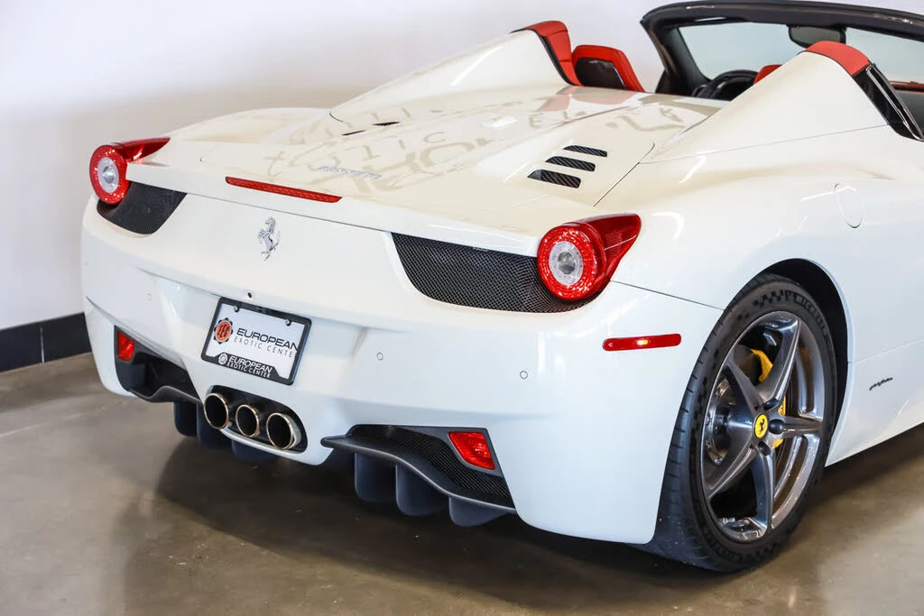 2012 Ferrari 458 Spider - Image 29 of 31