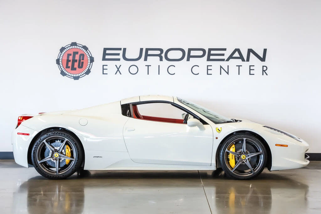 2012 Ferrari 458 Spider - Image 14 of 31