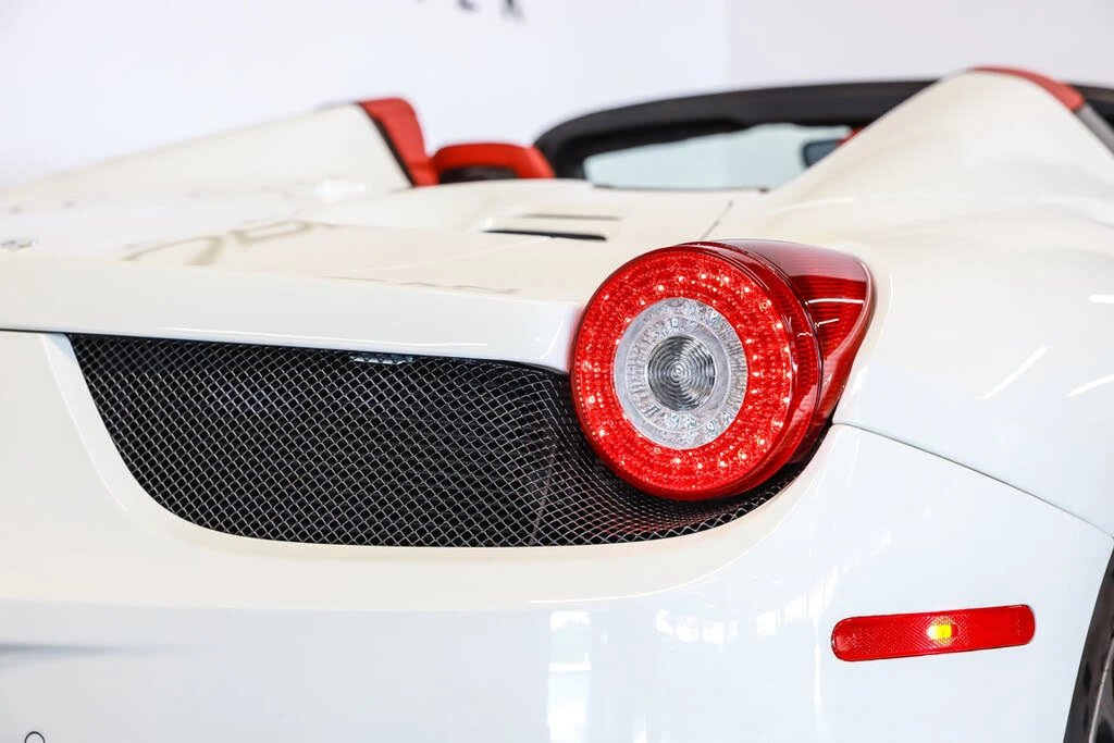 2012 Ferrari 458 Spider - Image 31 of 31