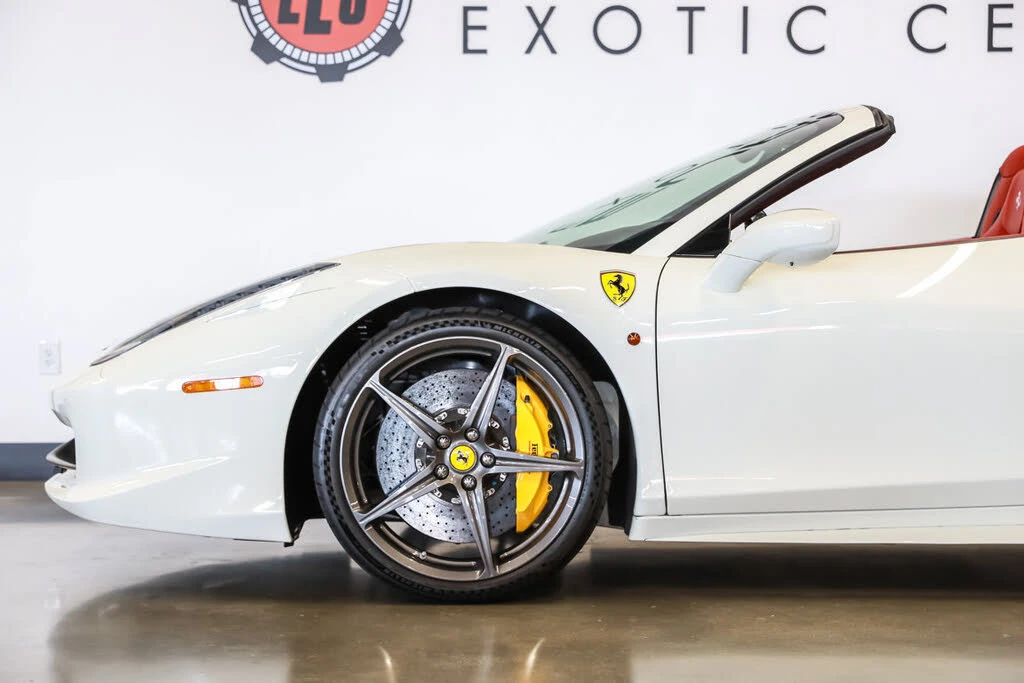 2012 Ferrari 458 Spider - Image 20 of 31