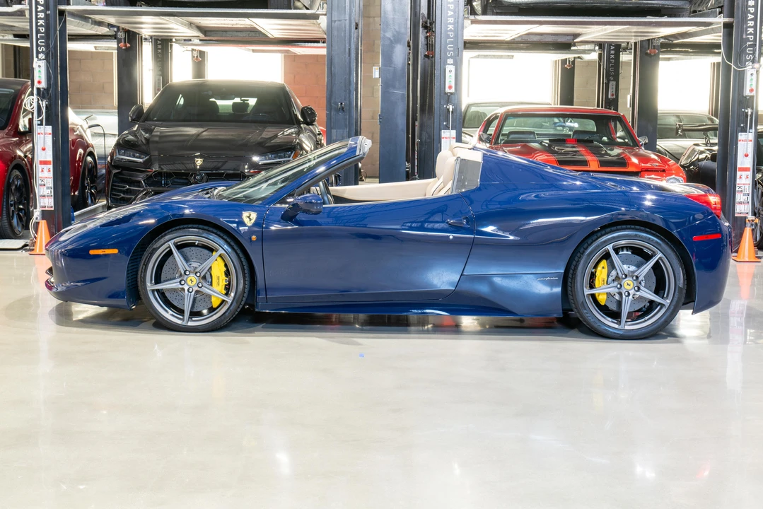 2012 Ferrari 458 Spider - Image 14 of 31
