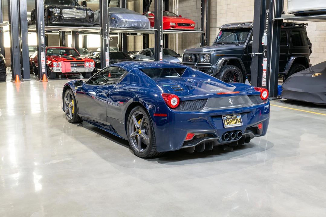 2012 Ferrari 458 Spider - Image 17 of 31
