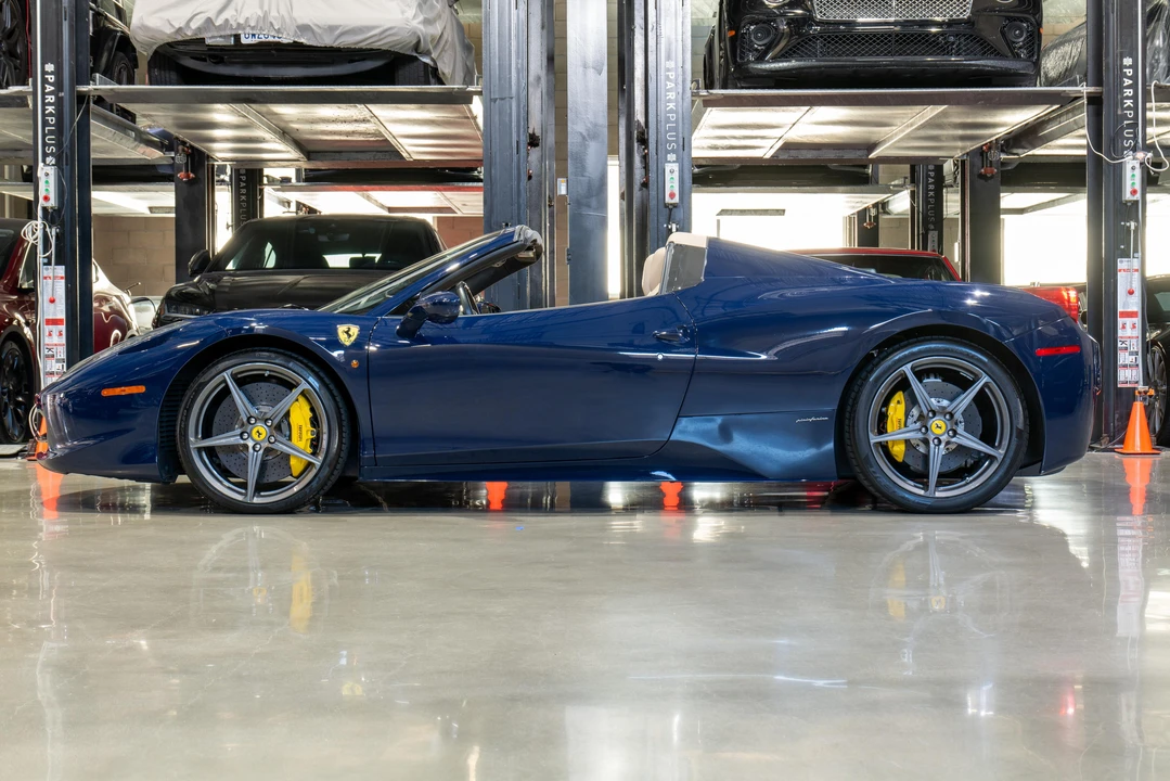2012 Ferrari 458 Spider - Image 15 of 31