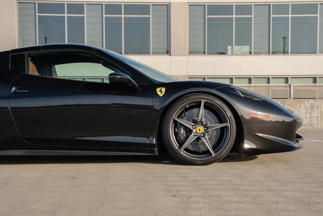 2012 Ferrari 458 Spider - Image 24 of 31